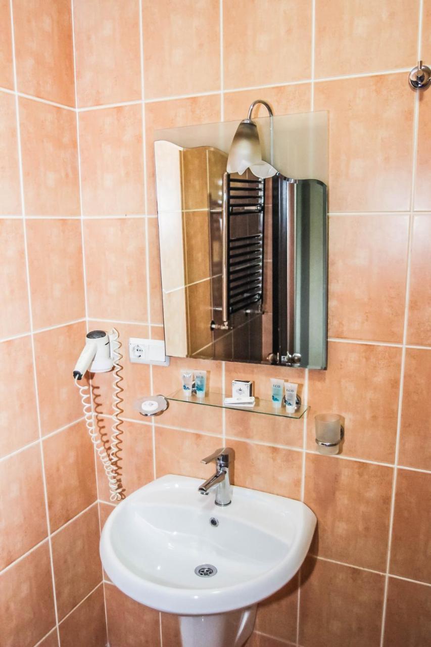 Hotel Istanbul Batumi Exteriér fotografie