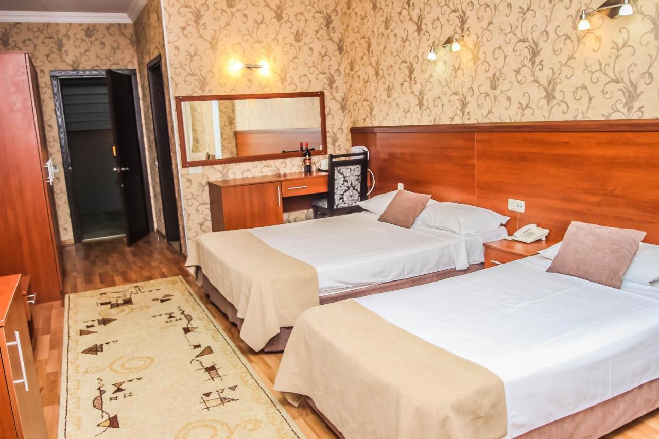 Hotel Istanbul Batumi Exteriér fotografie
