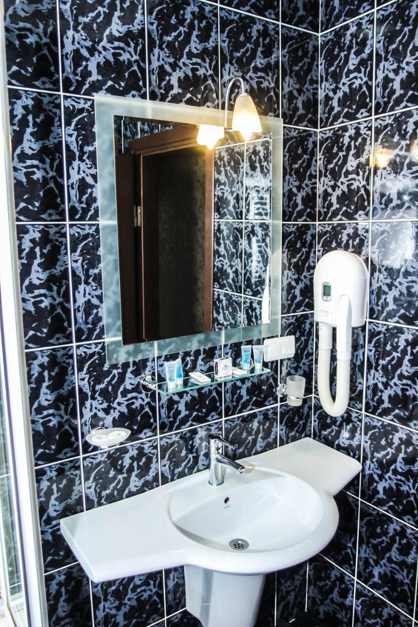 Hotel Istanbul Batumi Exteriér fotografie