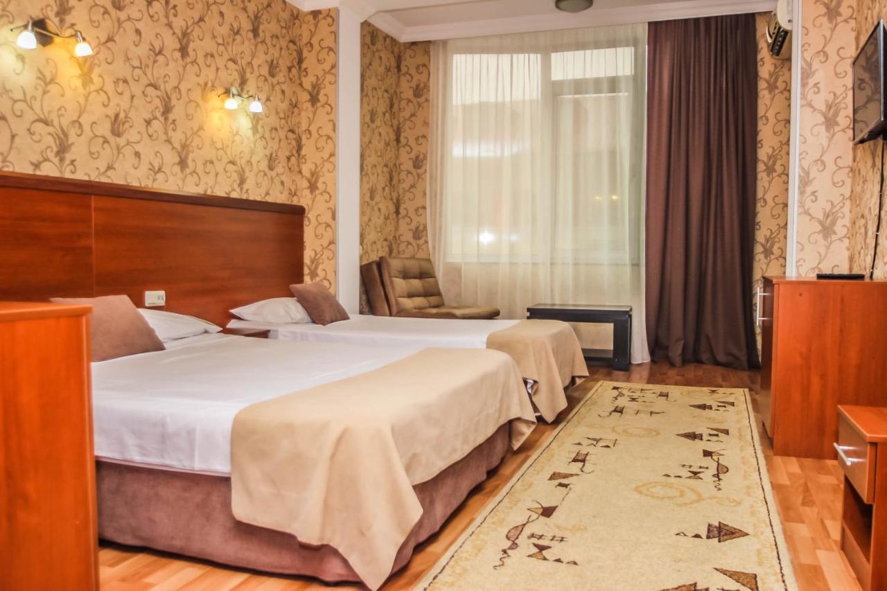 Hotel Istanbul Batumi Exteriér fotografie